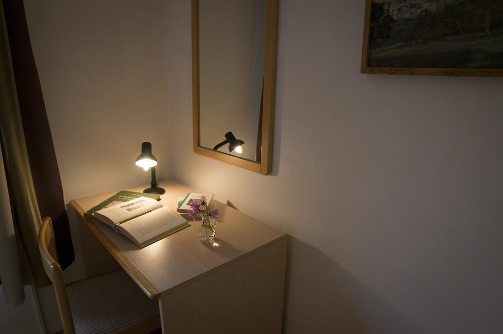 Apartmaji In Sobe Marija Jera Štanjel Værelse billede