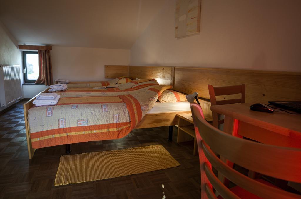 Apartmaji In Sobe Marija Jera Štanjel Værelse billede