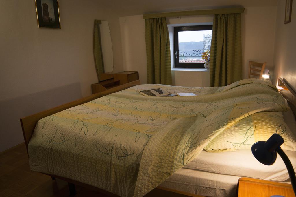 Apartmaji In Sobe Marija Jera Štanjel Værelse billede